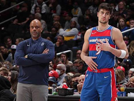 "תומכים בו בצורה מלאה" (GETTY)