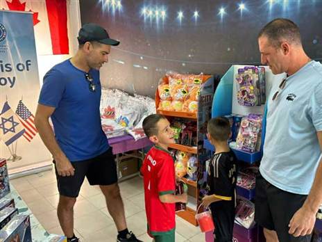 אנדיוני והילדים (מרכזי הטניס והחינוך בישראל)