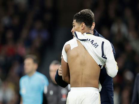 מי יטפל בפציעה? בלינגהאם אחרי ראיו (getty)