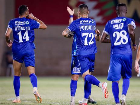 חוזרים למגרש (מאור אלקסלסי)