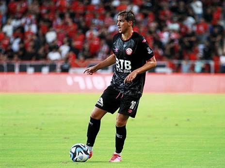 לא צפוי להיות בסגל, בוראר (עודד קרני)