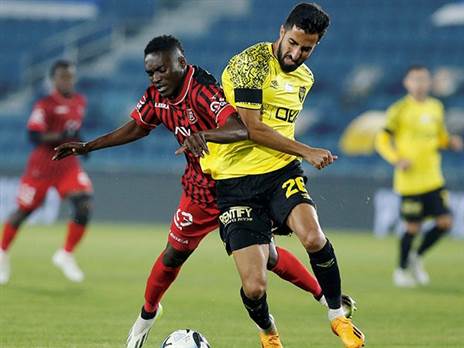 "התחלנו את המשחק רע מאוד" (צילום: אלן שיבר)