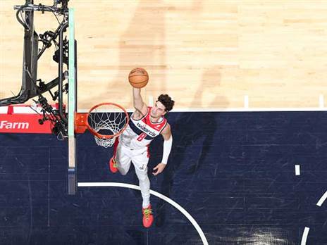 דני אבדיה. נשאר עקבי (Stephen Gosling/NBAE via Getty Images)