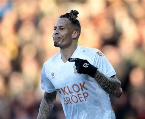 צ`ארון שרי. בא לעבוד (Getty)