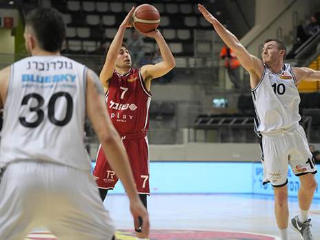 (ארז וקנין, Wako studio)