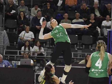 (חגית אברהם, איגוד הכדורעף)