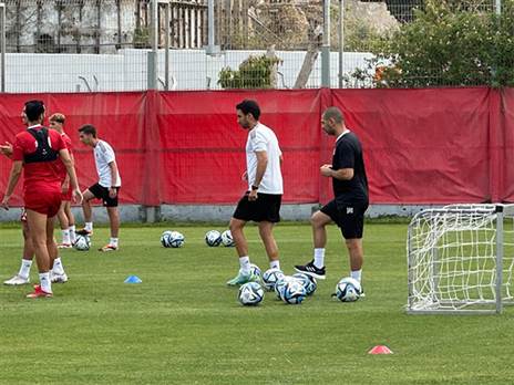 (הפועל ת“א, רשמי)