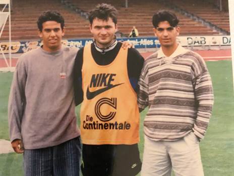 סאסי ודהאן לצד שפויזאט (פרטי)