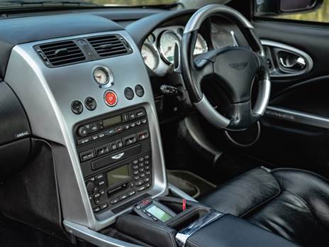 מהאחרונים שיוצרו בעבודת יד