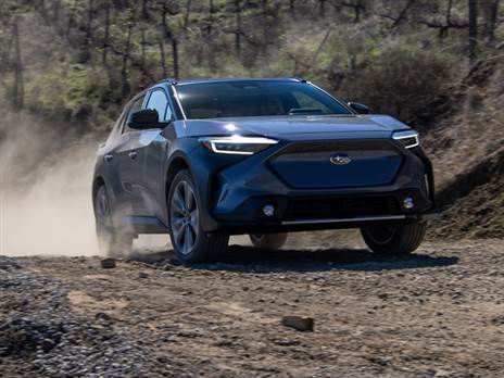 סובארו סולטרה - מוצע כאן רק עם הנעה כפולה