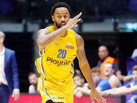 “מרגיש חלק מהמסורת בישראל“ (אלן שיבר)