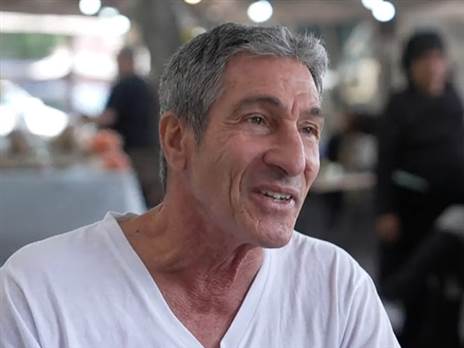 "עיקלו לי את החשבון. יש לי חובות כבדים"