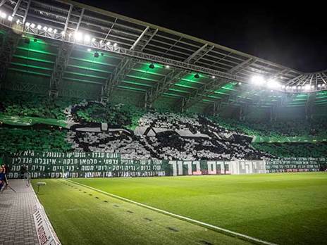 הקהל הירוק בסמי עופר. למרות עונה לא פשוטה, הסתער על המנויים (אלן שיבר)