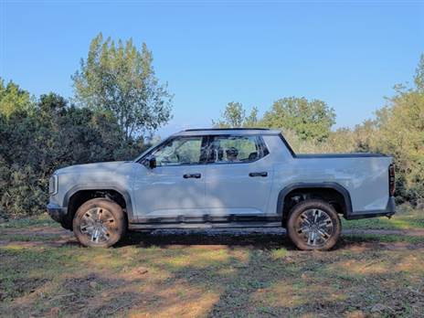 נוחות הנסיעה טובה מאוד, בטח עם מתלי האוויר...