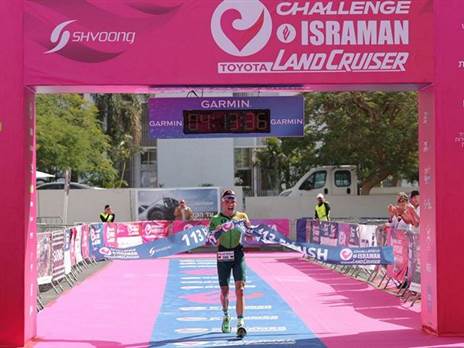 מרסל בולבאט מנצח בישראמן | צילום: עודד קרני, שוונג