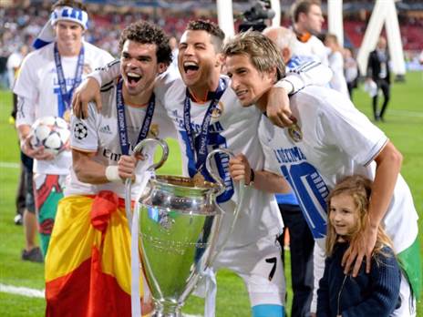 לרונאלדו לקחו חמש עונות כדי לזכות בצ`מפיונס עם ריאל (Photo by Stuart Franklin - UEFA/UEFA via Getty Images)