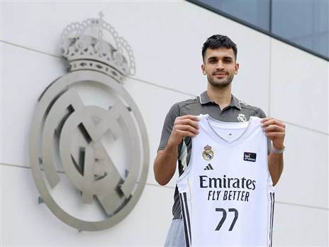 (Real Madrid Basket)