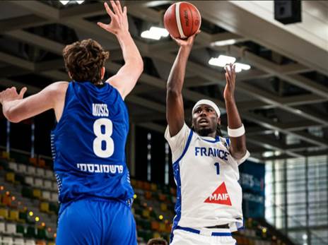 מוזס שוב הראה כמה הכישרון שלו מיוחד (FIBA)