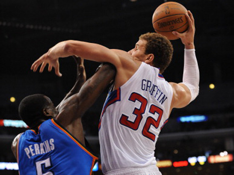 בלייק גריפין, קנדריק פרקינס והדאנק המדובר (GETTYIMAGES)