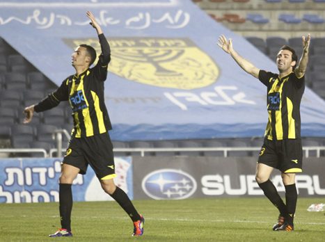 החגיגה עדיין מוקדמת (באדיבות וואלה)