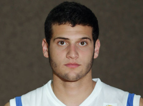 קלע 4 שלשות בהפסד לאוסטרליה. מעיין שרגא (איגוד הכדורסל)