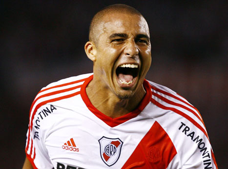 הנה הם באים, הנה הוא בא