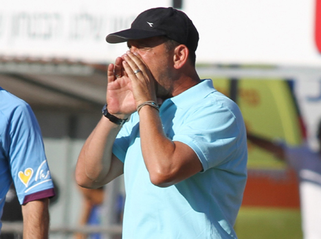 רק 1 מ-9. קלינגר (יוסי שקל)