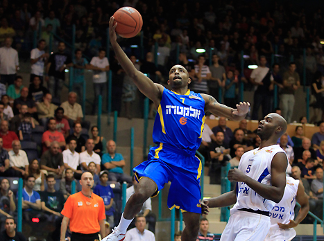 דאב, בחוץ לחודש (מגד גוזני, וואלה!)