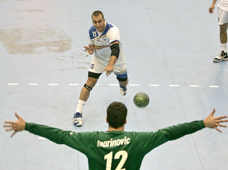 במשבצת המנהיג. חליפי (דוד פליגל, איגוד הכדוריד)