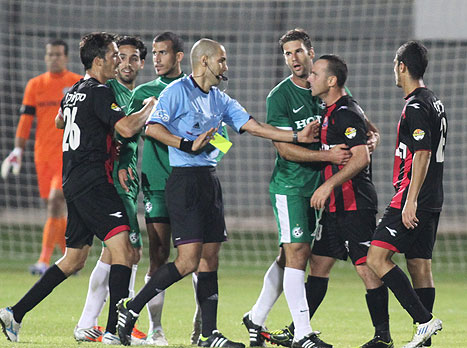 כבר לא תלוי בו. קלינגר (יוסי שקל)