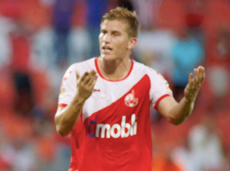 גביש. יש לו צמרמורת (אלן שיבר)