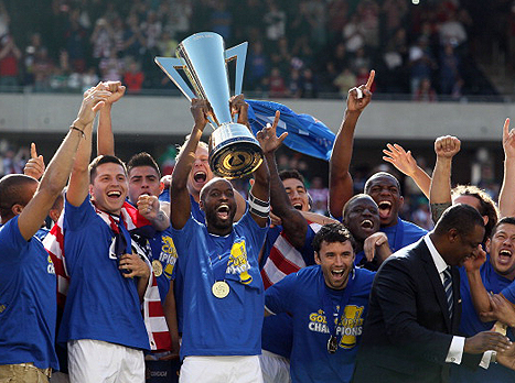 60 אלף צופים חגגו איתו את השער. שיי (GETTYIMAGES)