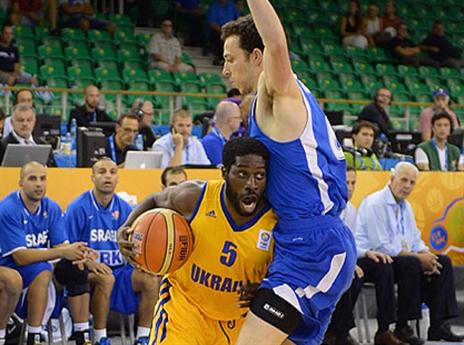 חנוכי שומר על ג'טר. אפשר לארוז (פיב"א)