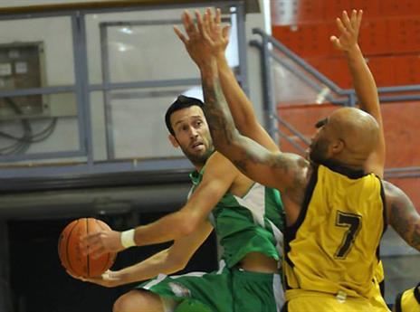 יבזורי, לא קל בקופסל (עמרי שטיין, מכבי חיפה)