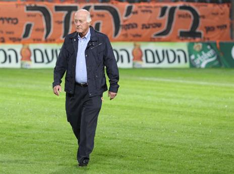 כיצד הוא יגיב למשבר? קשטן (אלן שיבר)