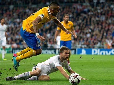 וידאל נתקל בדשא (gettyimages)