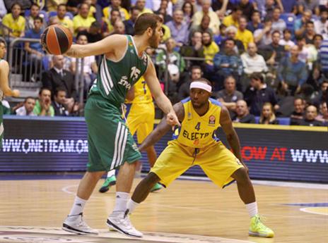 רייס. עדיין לא כל כך מחובר