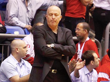 הגמר שוב ברח לו. אדלשטיין (אלן שיבר)