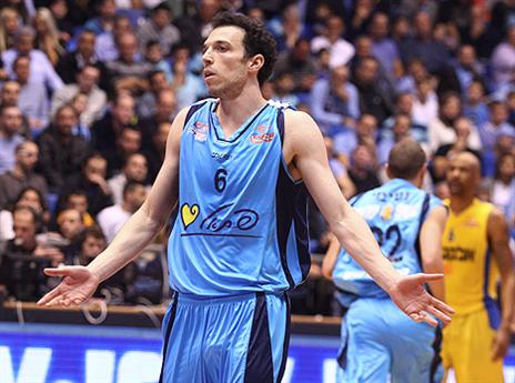 חנוכי, גאה בקהל שהגיע (אלן שיבר)