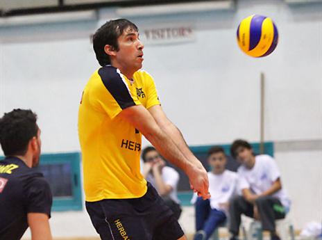 אסף אלקובי. מכבי תצליח לסגור פערים ממטה אשר? (דוד סילברמן, איגוד הכדורעף)