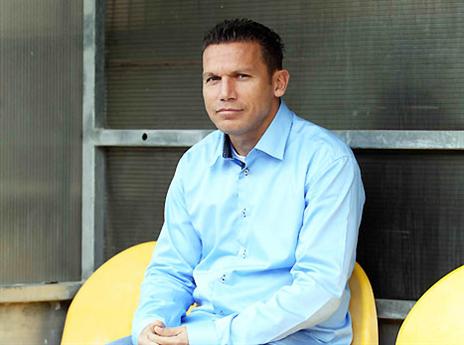 לוהט בכל החזיתות. בכר