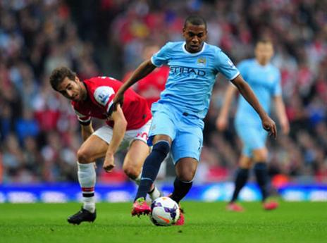כשמנגד, כל ניסיון התקפה נעצר אצל פרננדיניו (GETTYIMAGES)