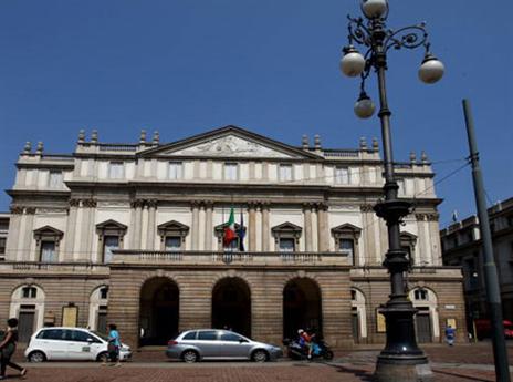 לחובבי התיאטרון. גם זה מחכה לכם