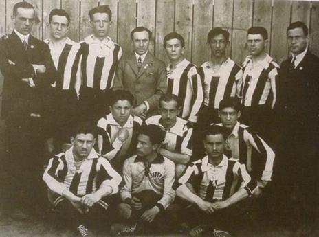 שחקני יוז'נקה קרקוב (ארגון יוצאי קרקוב)