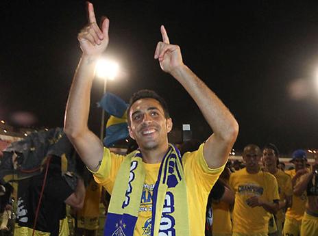 לפחות הוא ברמה הנדרשת. זהבי