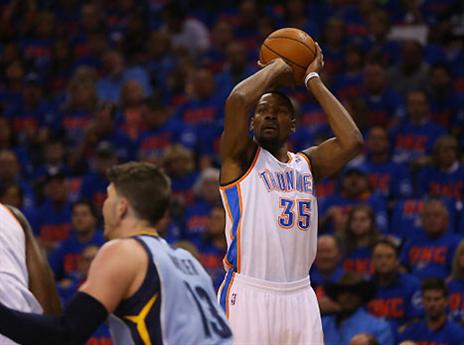 דוראנט, פוגע כשצריך (gettyimages)