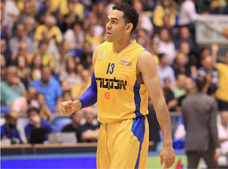 הפעם הוא היה רגוע. בלו (אלן שיבר)