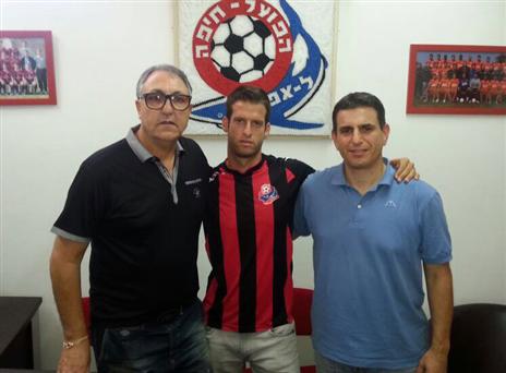 נשאר במועדון. אוסטוינד