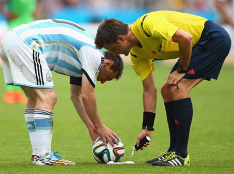 אווירה של התקדמות בכדורגל העולמי (gettyimages)