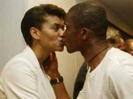 בימים שהיה יותר טוב. אטו וחברתו לשעבר